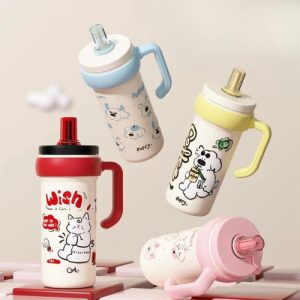 Insulated drink tumblers with handles and straws decorated with various design 800 ml capacity